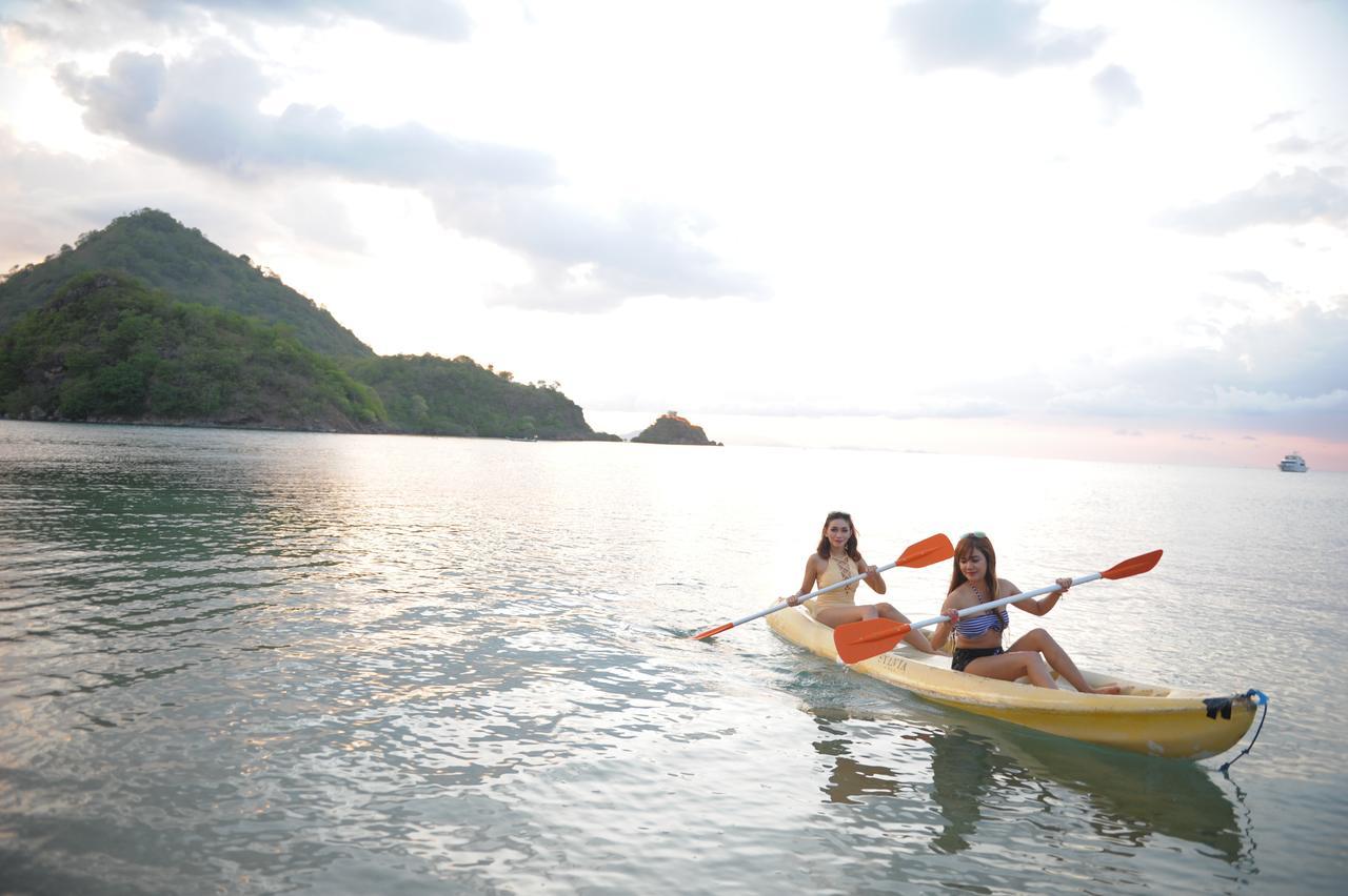 Sylvia Beach Villa Labuan Bajo Exterior foto