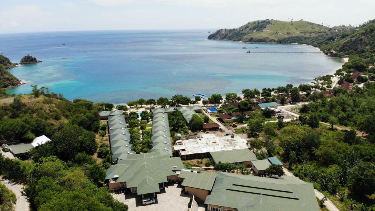 Sylvia Beach Villa Labuan Bajo Exterior foto